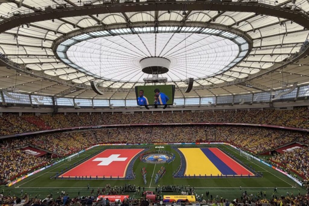 Saat stadion bernyanyi untuk Kolombia tapi Swiss-lah yang merayakannya