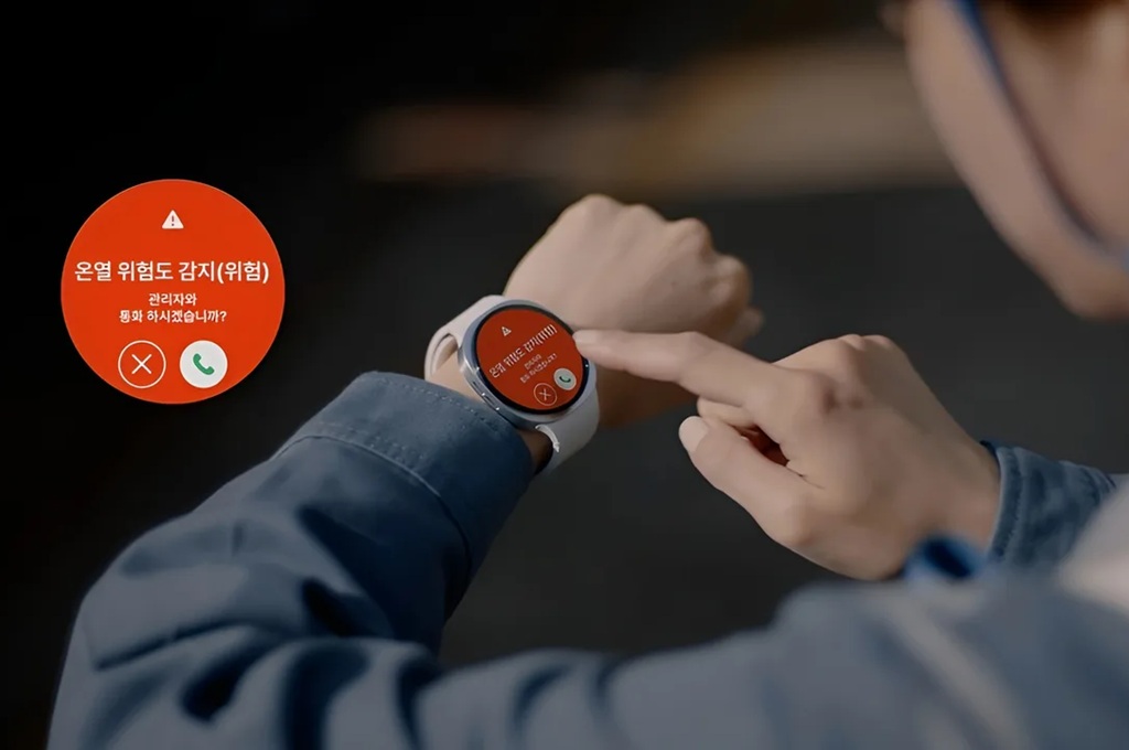 Samsung Galaxy Watch digunakan untuk mencegah risiko kesehatan yang disebabkan oleh panas