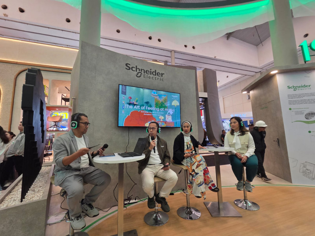 Schneider Electric di IndoBuildTech 2026, dari kampanye beralih ke listrik yang aman