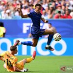 Striker Prancis Kylian Mbappe meraih Sepatu Emas Piala Dunia 2026