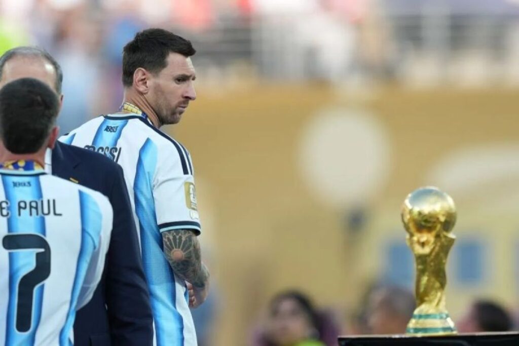 menipu! Video Messi yang mengatakan wasit tidak adil usai final Piala Dunia 2026