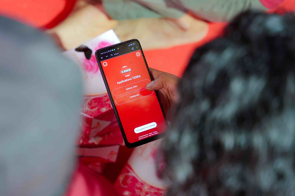 Telkomsel perkuat kesiapsiagaan bencana melalui Gladian PANJI TERRA, dimana relawan dibekali alat mitigasi dan aplikasi digital